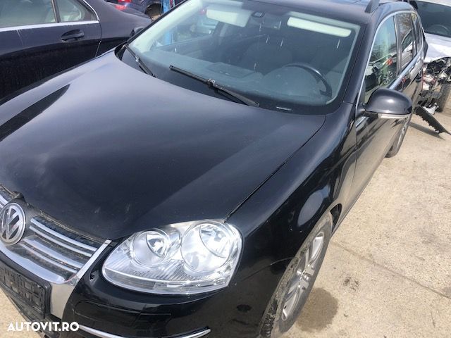Dezmembrez Volkswagen Golf 5 Variant 2.0 BMM - 3
