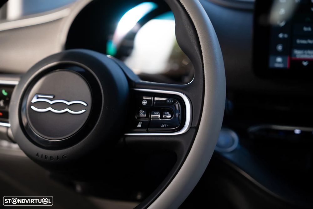 Fiat 500e 3 + 1 La Prima - 24