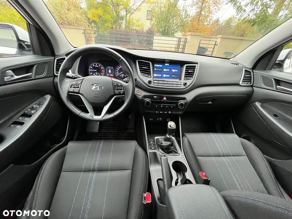 Hyundai Tucson 1.6 GDI BlueDrive Design 2WD - 31