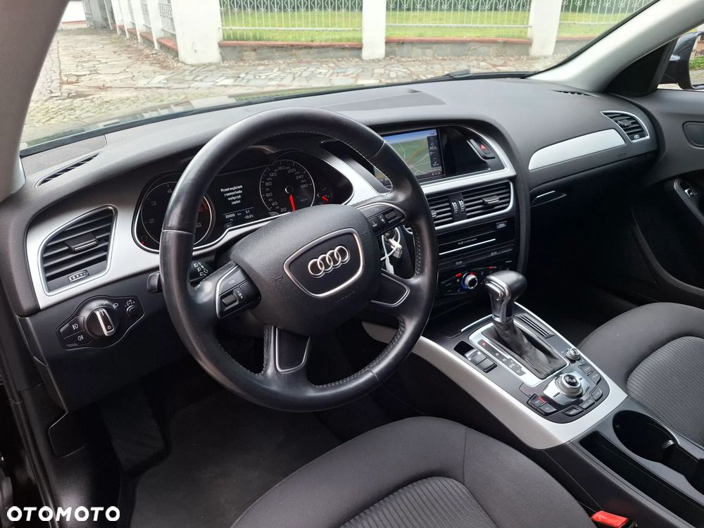 Audi A4 Avant 2.0 TDI DPF clean diesel multitronic Ambition - 18