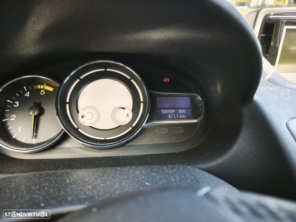 Renault Mégane Sport Tourer - 11