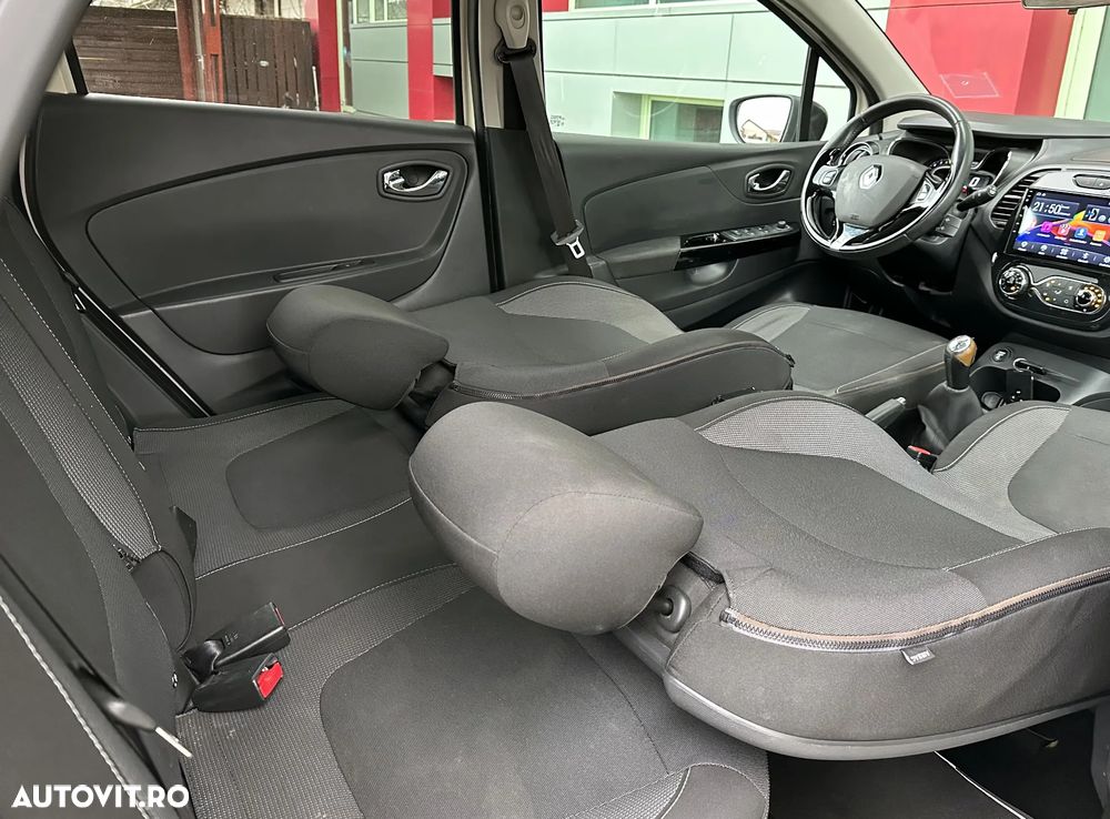 Renault Captur - 12