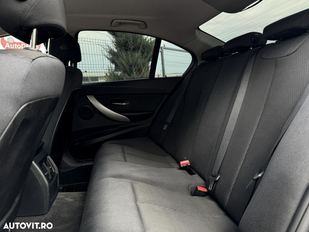 BMW Seria 3 - 13