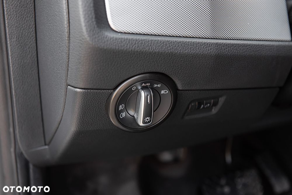 Volkswagen Multivan 2.0 BiTDI L1 Highline 4Motion DSG - 19