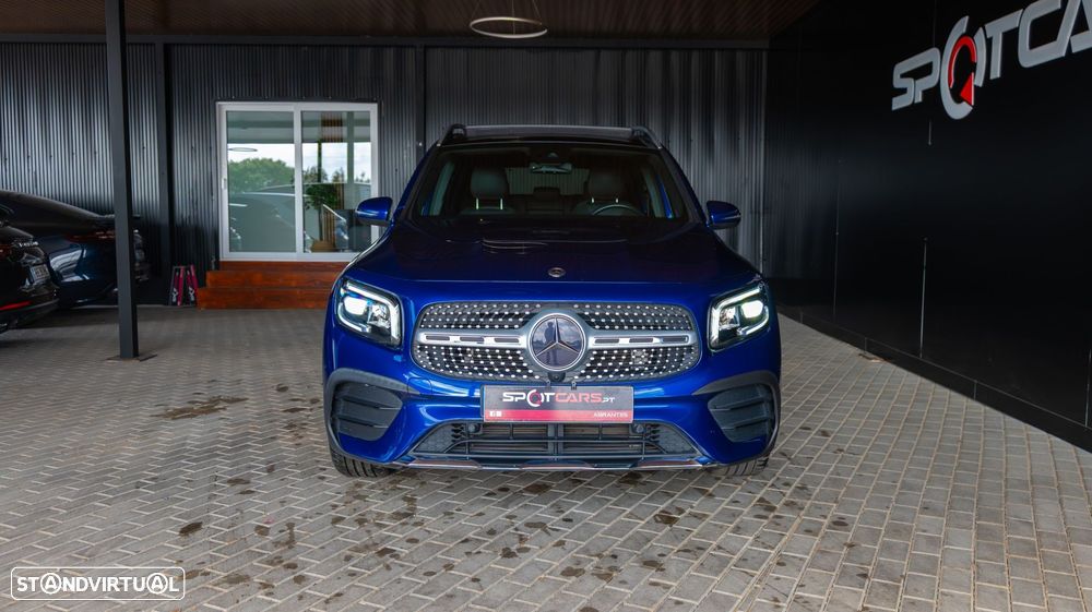 Mercedes-Benz GLB 200 d AMG Line - 2