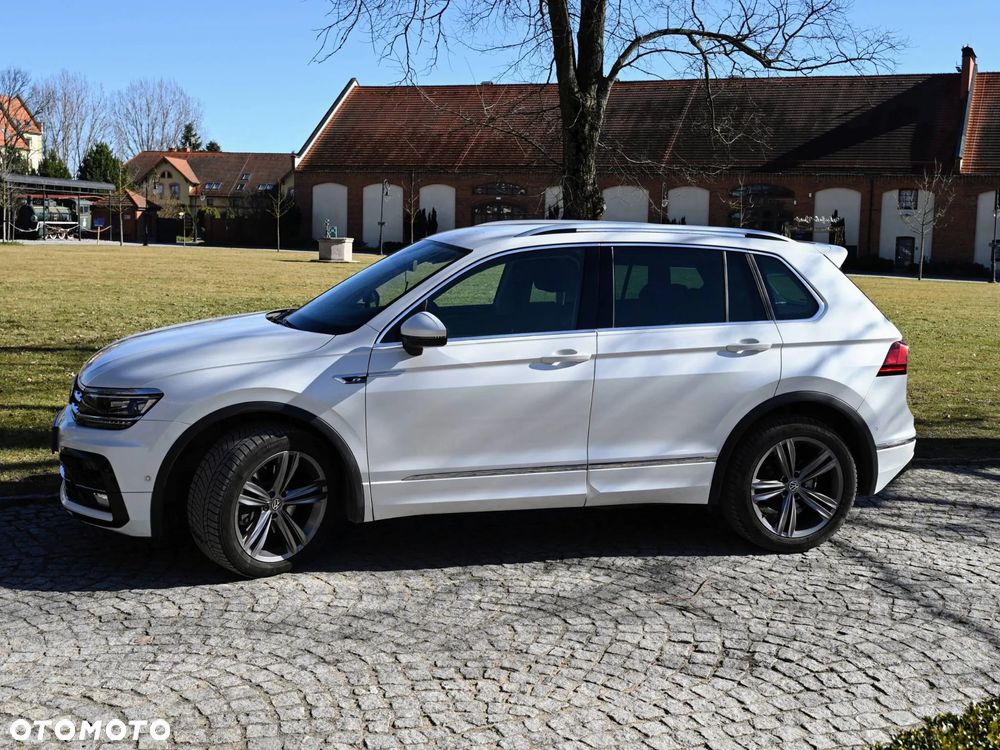 Volkswagen Tiguan - 11