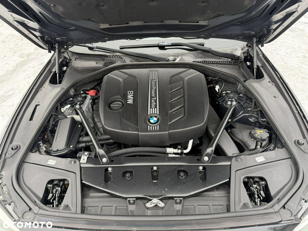 BMW Seria 5 525d Sport-Aut - 5