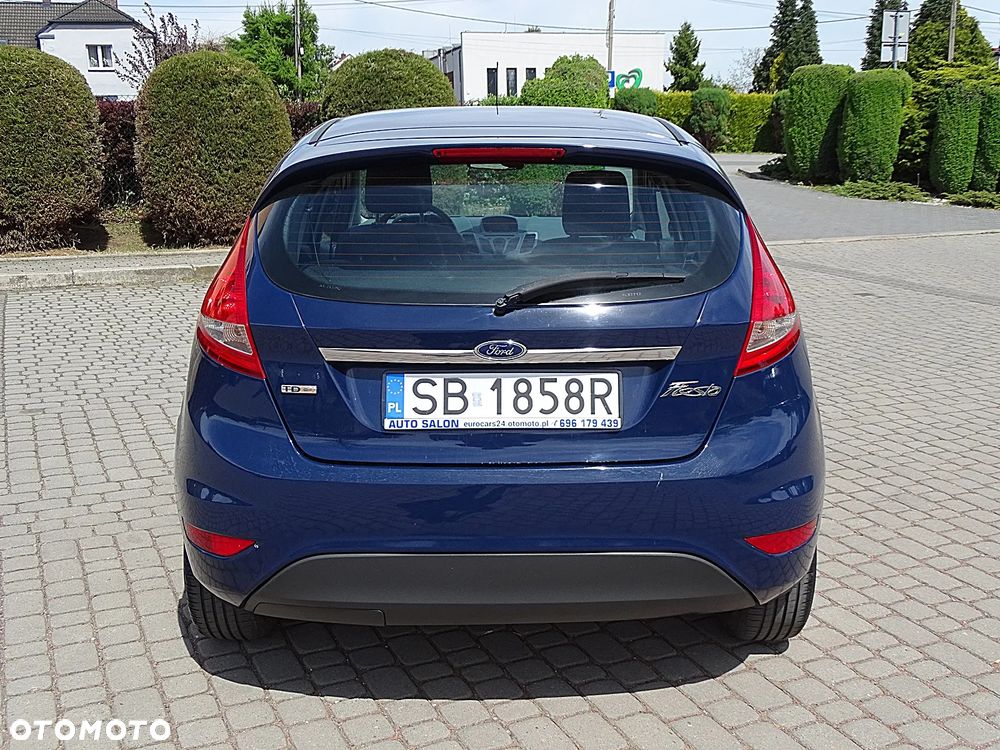 Ford Fiesta 1.4 TDCi Ghia - 11