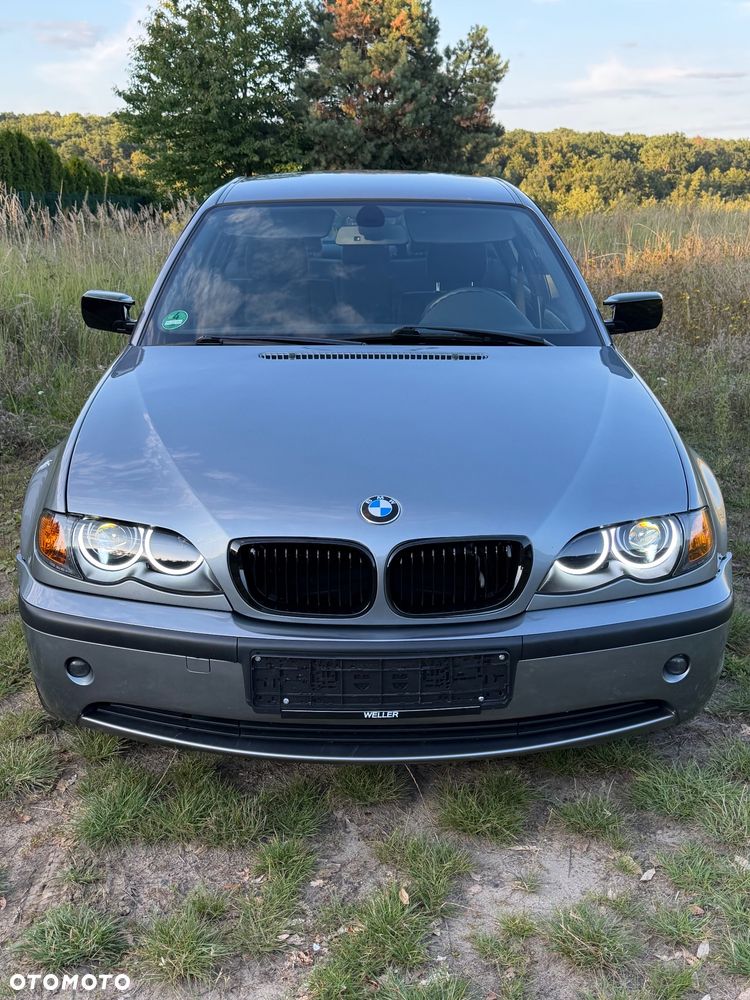 BMW Seria 3 318i - 2