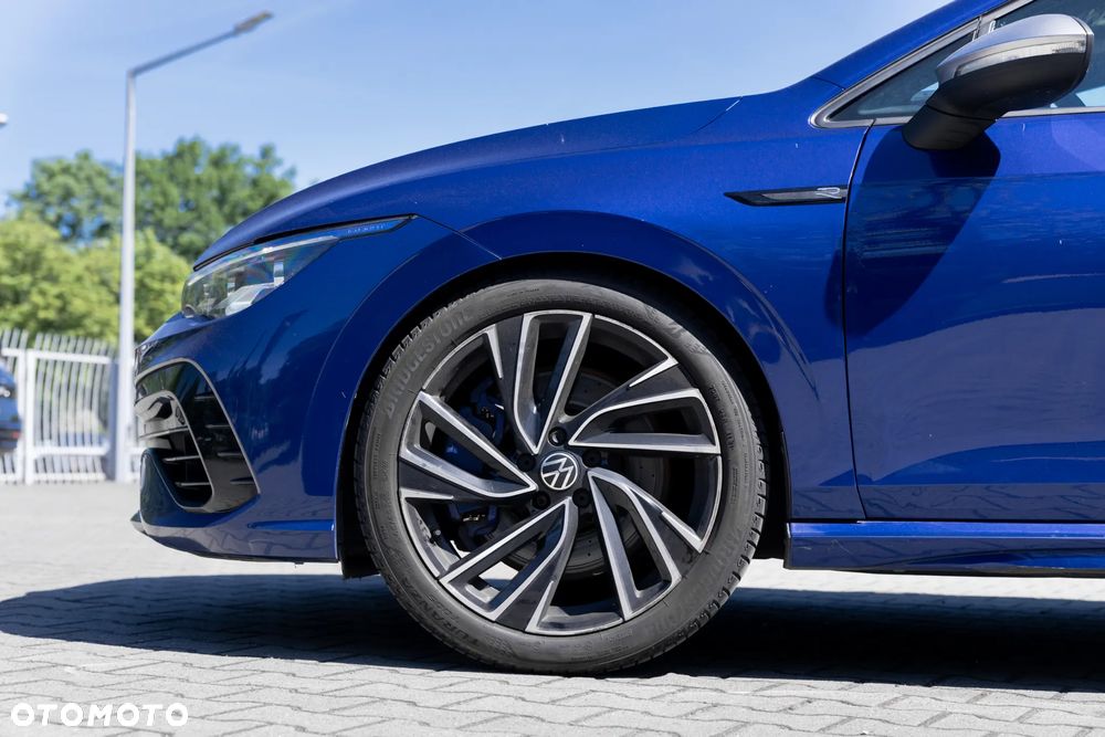 Volkswagen Golf - 5