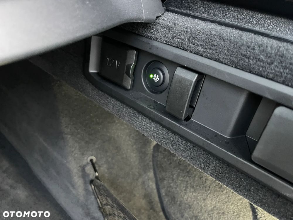 BMW Seria 5 540d xDrive mHEV - 18