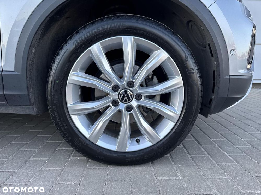 Volkswagen T-Roc - 19
