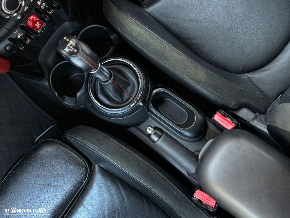 MINI 3 Portas John Cooper Works Auto Desportiva - 34