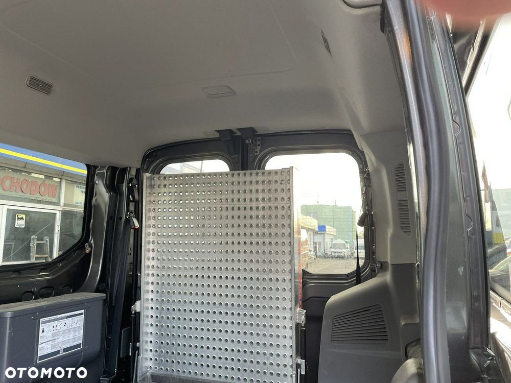 Ford Transit - 20