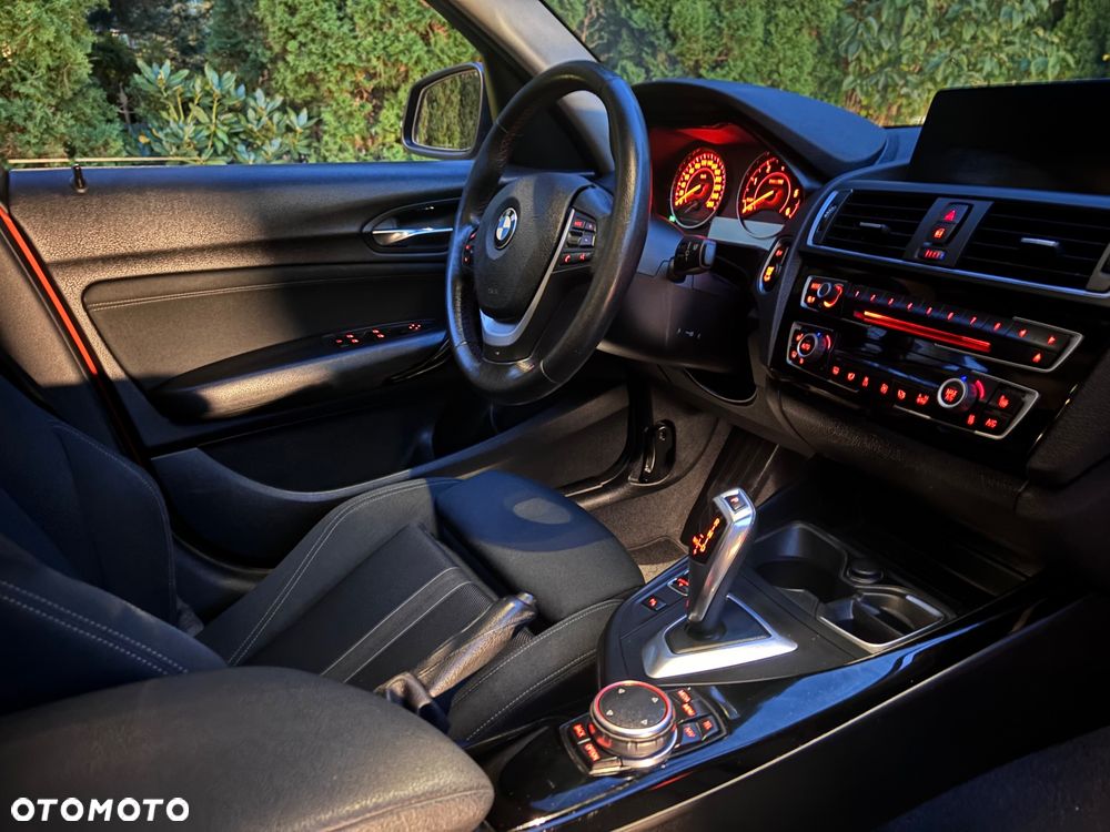 BMW Seria 1 116d Sport Line - 22