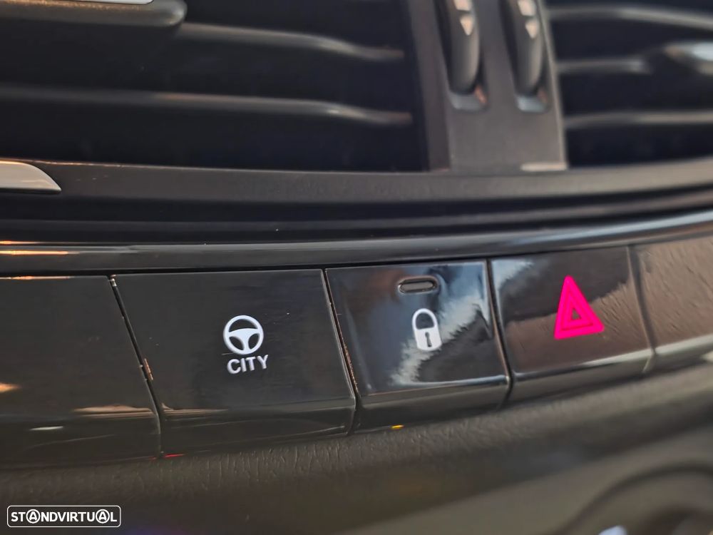 Fiat Tipo Cross 1.3 Multijet - 25