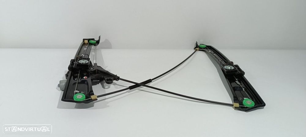 ELEVADOR FRENTE DIREITO SMART FORTWO CABRIO ELECTRIC DRIVE (453.491) - 2