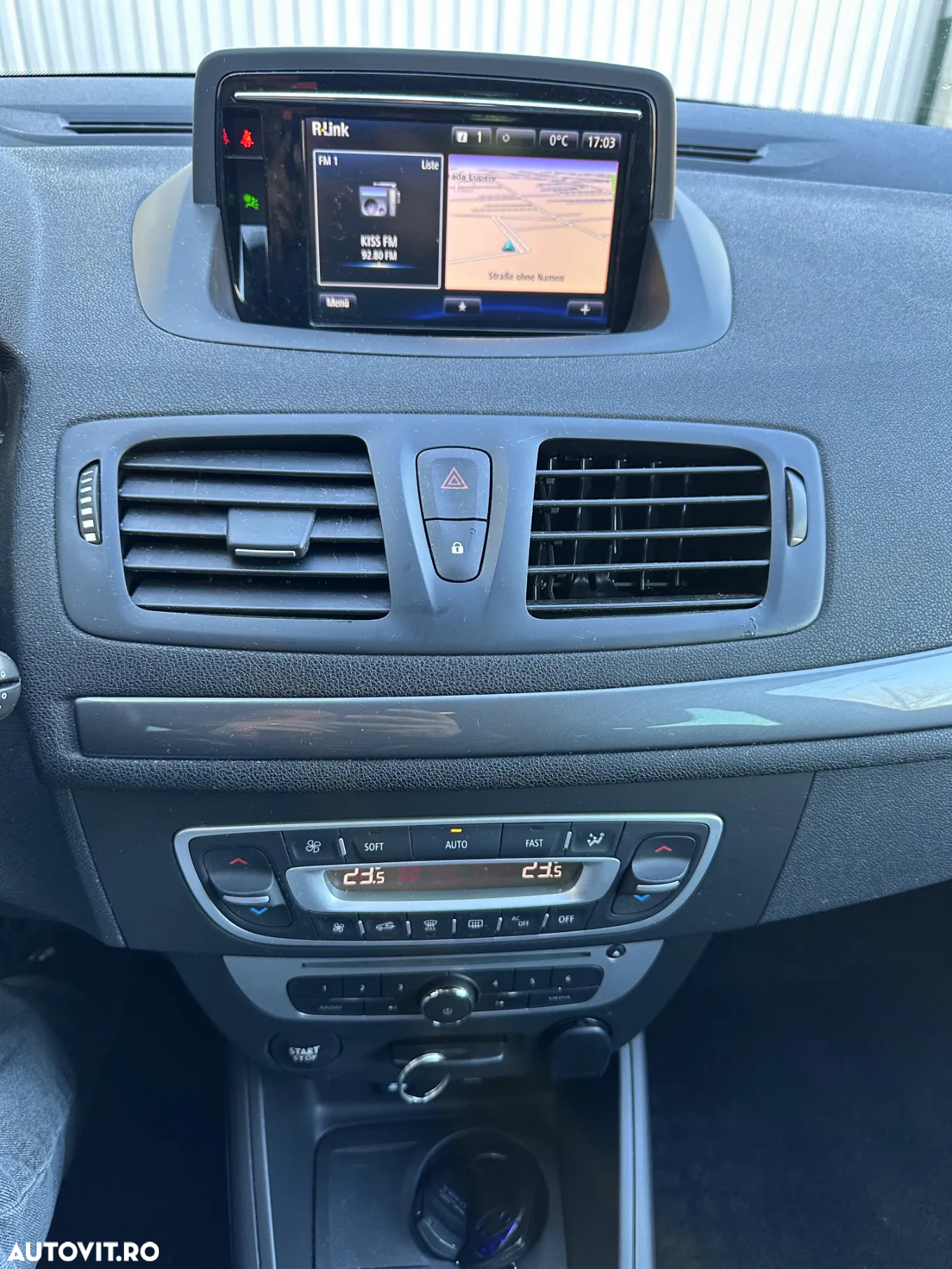 Renault Megane dCi 110 FAP LIMITED - 23