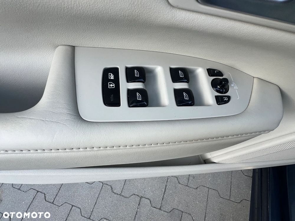 Volvo V90 - 19