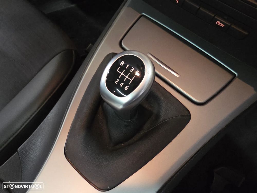 BMW 320 d Navigation - 36