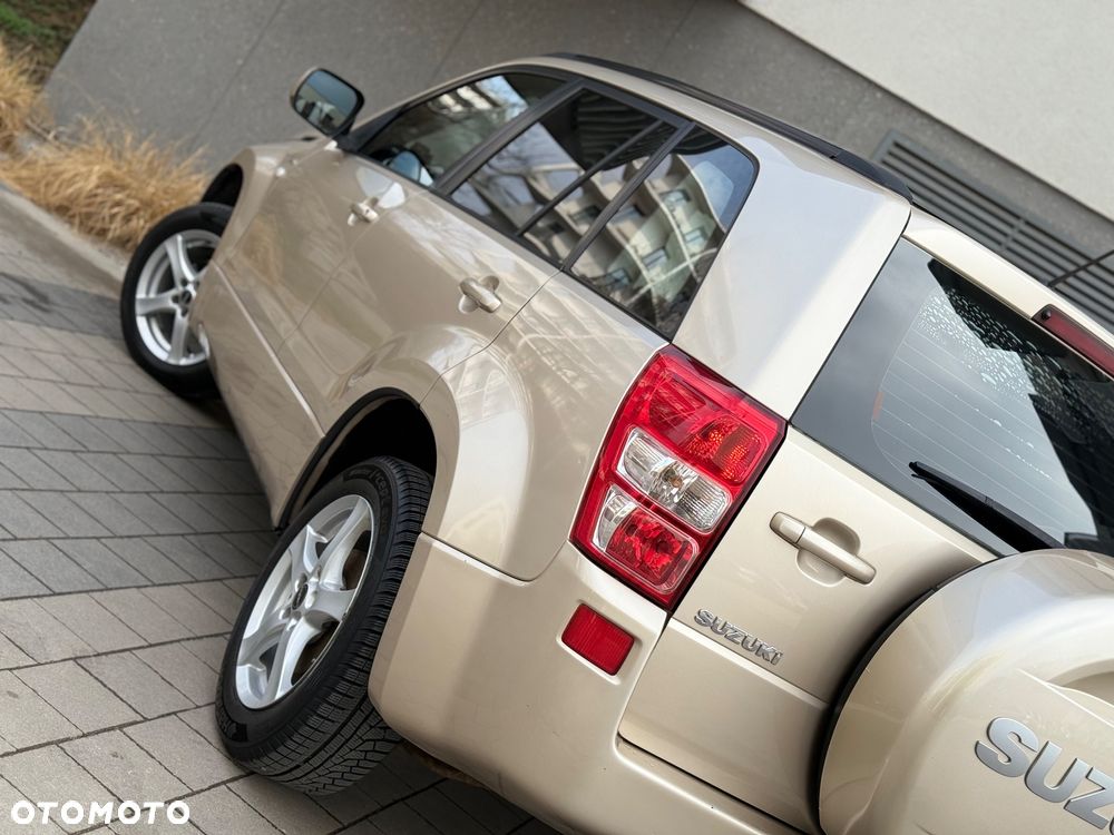 Suzuki Grand Vitara - 29