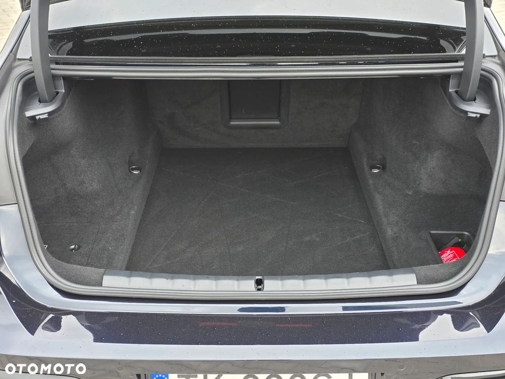 BMW Seria 7 740d xDrive mHEV sport - 39