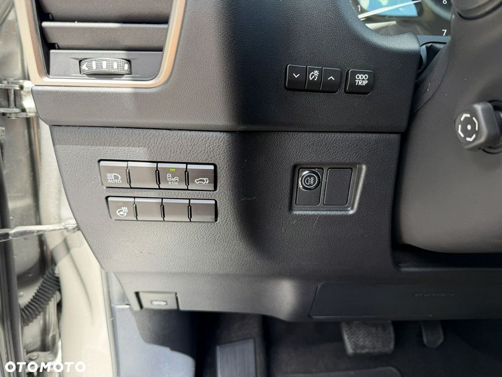 Lexus NX 300 Executive Line - 13