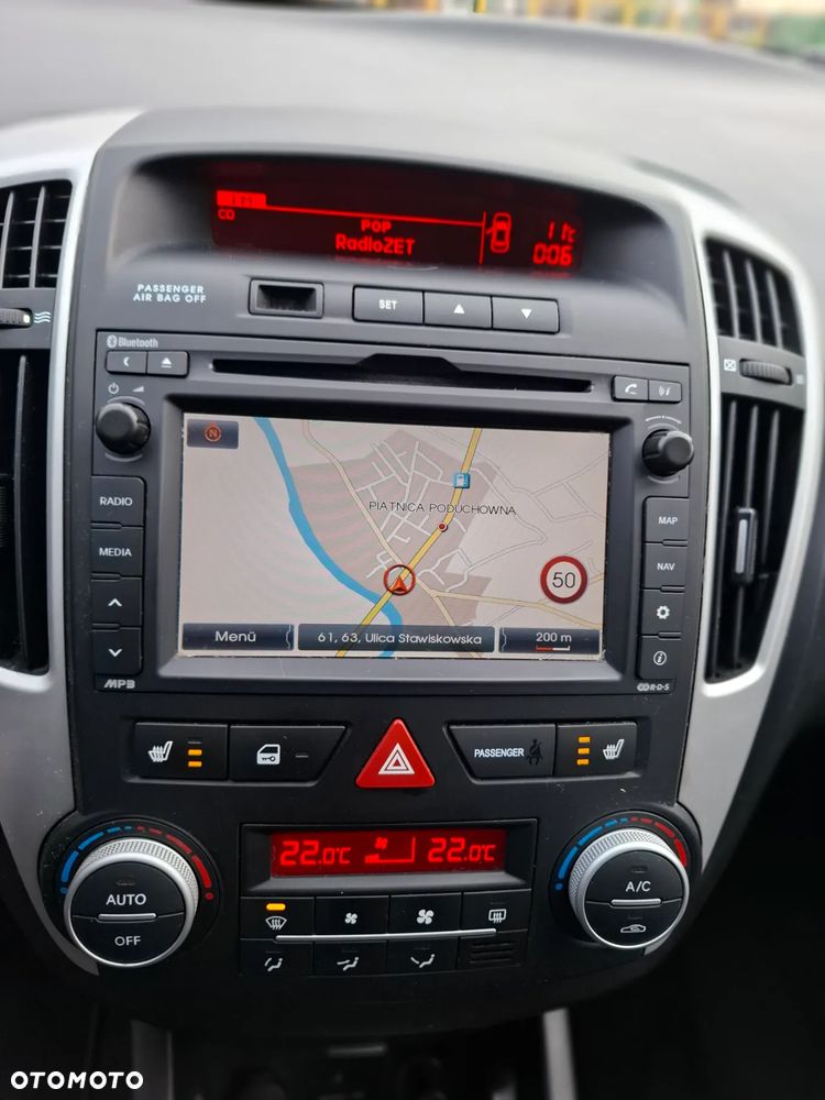 Kia Ceed 1.4 CVVT Dream-Team Edition - 8