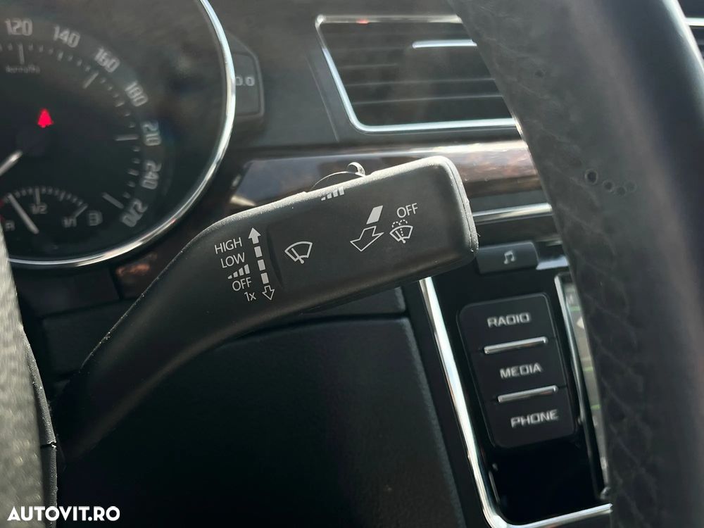 Skoda Superb - 19