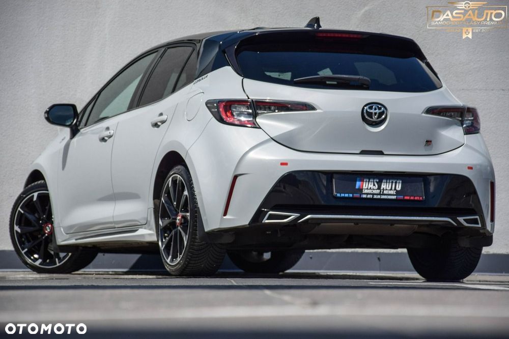 Toyota Corolla - 11