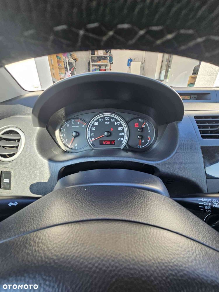 Suzuki Swift 1.3 GLX / Comfort - 12