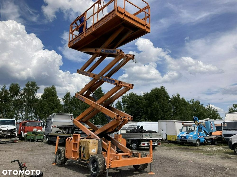 Inny Podnośnik nożycowy Haulotte H15SDX 4x4 podpory 6905 mg 15 metrów - 11
