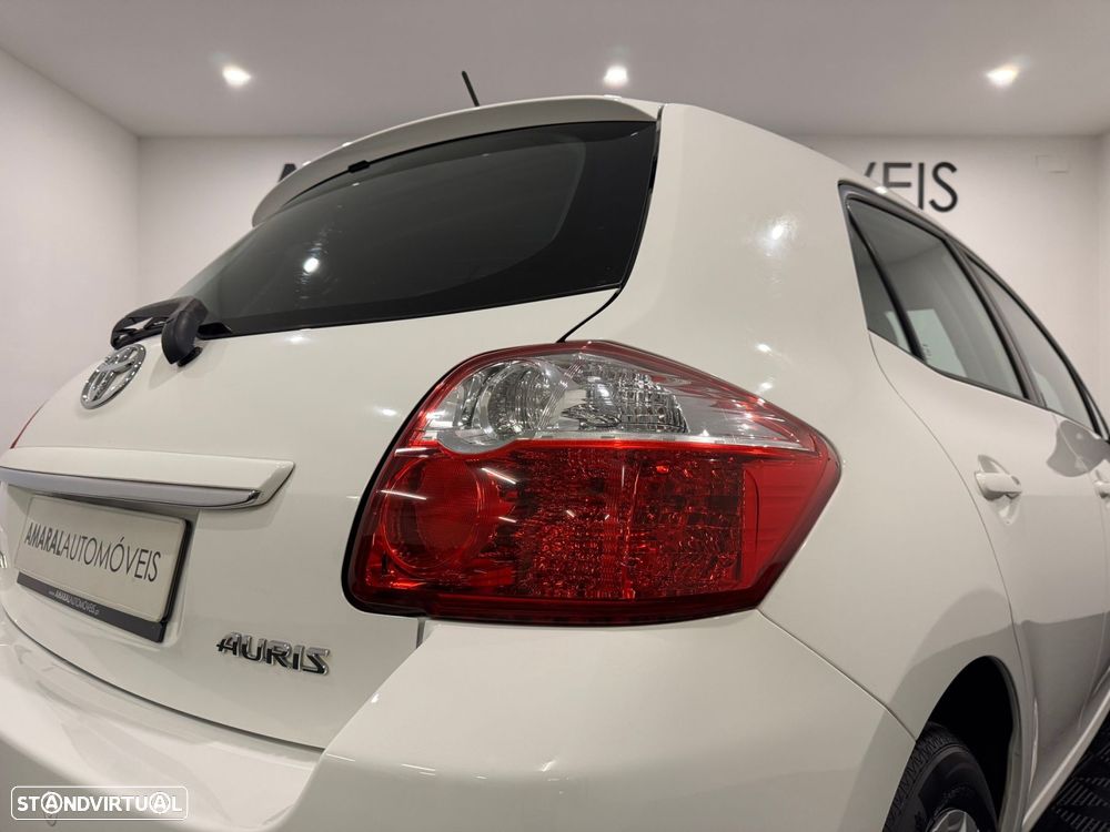 Toyota Auris 1.33 VVT-i ACtive+AC - 22