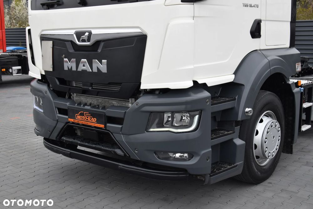 MAN TGS 18.470 / WAGA: 7.200 KG / PRZYSTAWKA PTO / EURO 6 / NOWY MODEL / TEMPOMAT / NAWIGACJA / 2 ZBIORNIKI PALIWA / NISKI PRZEBIEG / SERWISOWANY / SPROWADZONY - 9