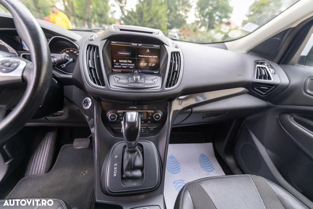Ford Kuga 2.0 TDCi 4x4 Aut. Titanium - 9