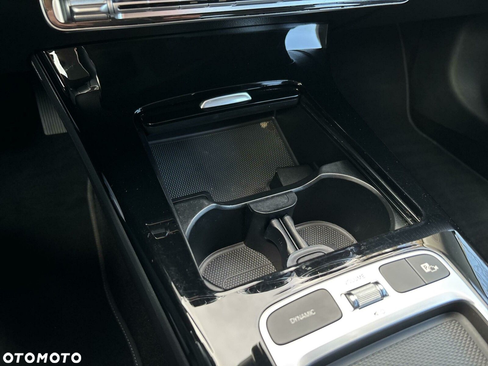 Mercedes-Benz CLA 200 Progressive 7G-DCT - 27