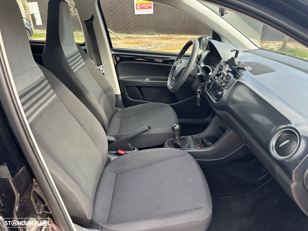VW Up! 1.0 BMT Move - 15