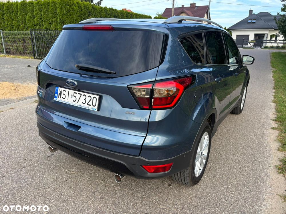 Ford Kuga - 25