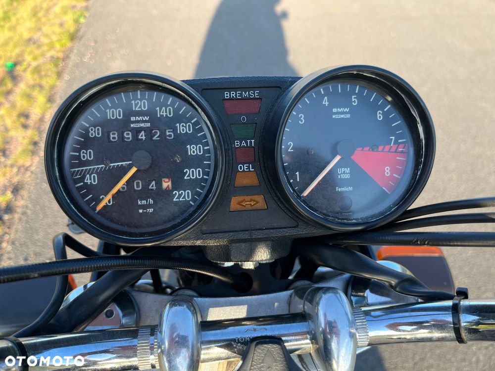 BMW R - 8