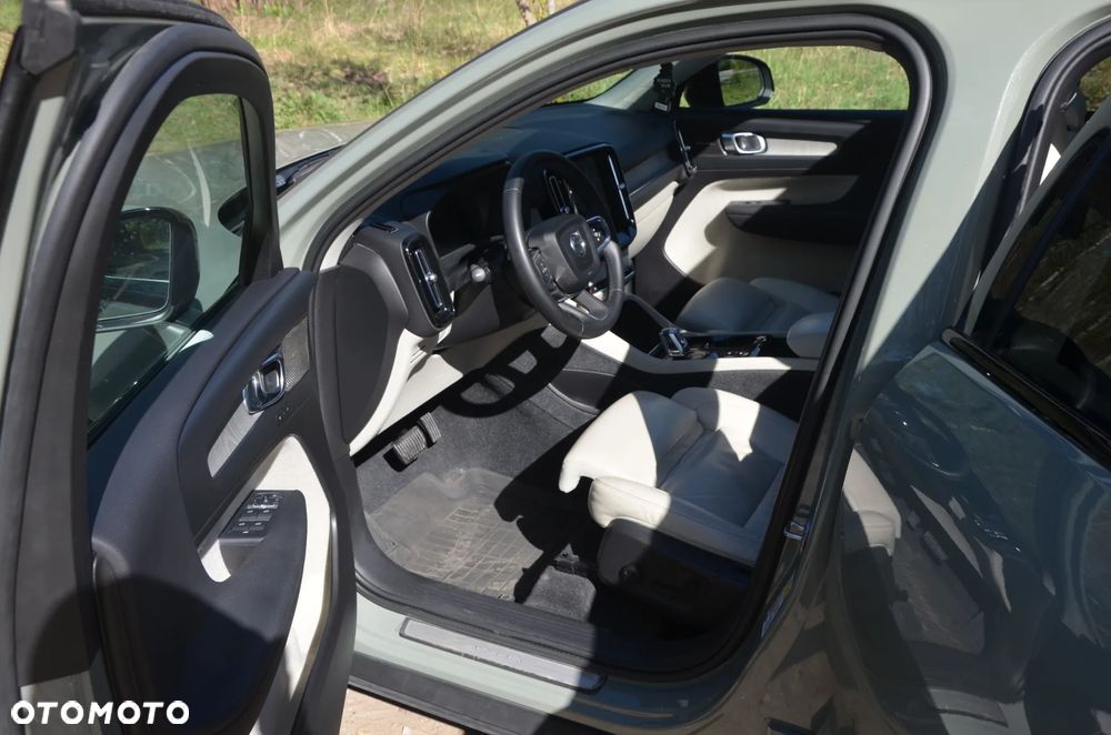 Volvo XC 40 B5 B AWD Ultimate Dark - 10