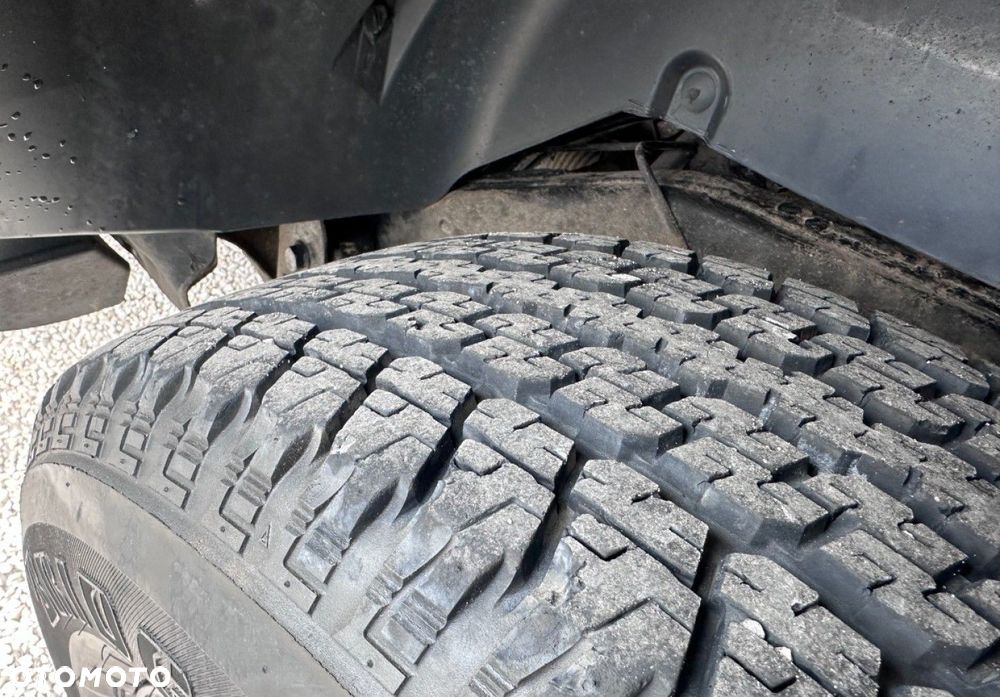 Jeep Wrangler - 12