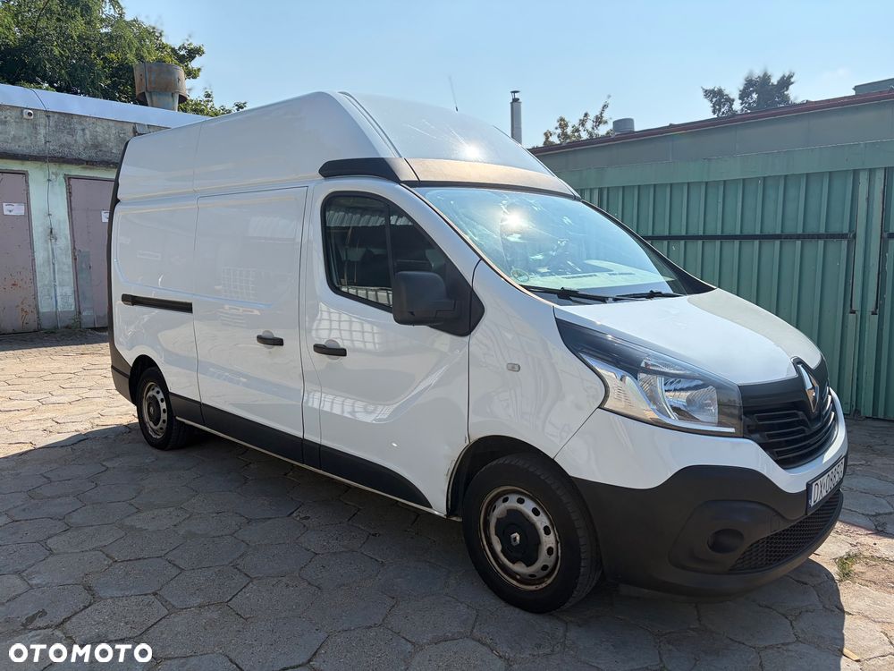 Renault Trafic - 1