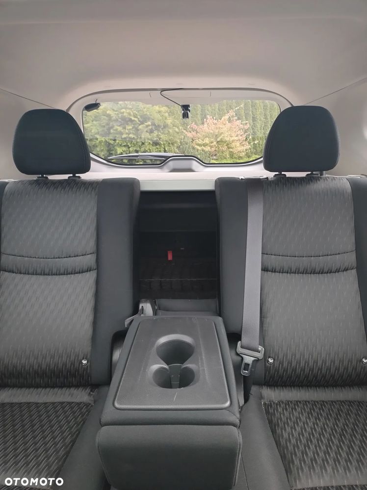 Nissan X-Trail 1.3 DIG-T N-Connecta 2WD DCT - 17