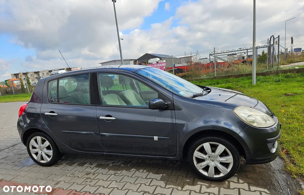 Renault Clio - 4
