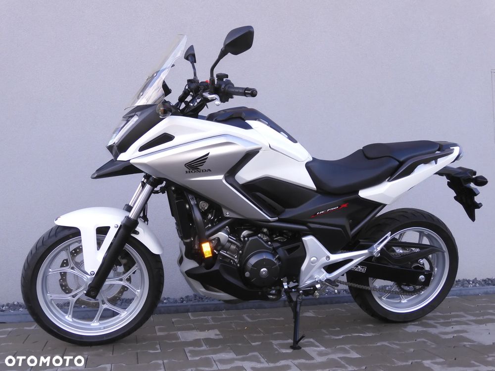 Honda NC - 37
