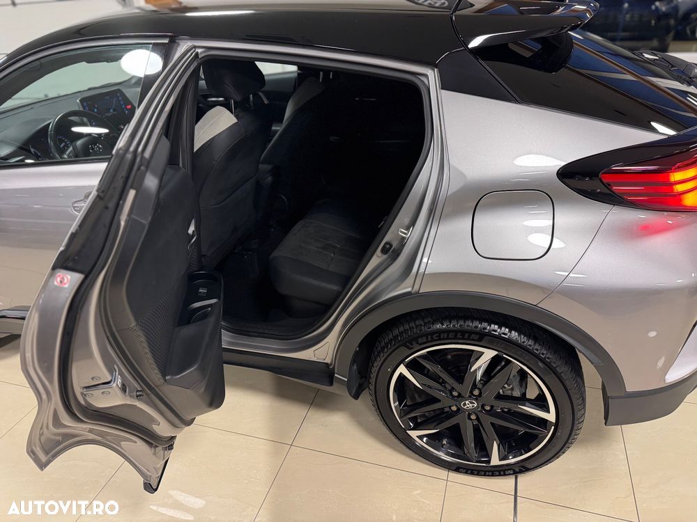 Toyota C-HR 1.8 HSD 122 CP 4x2 CVT C-lassy bi-tone - 9