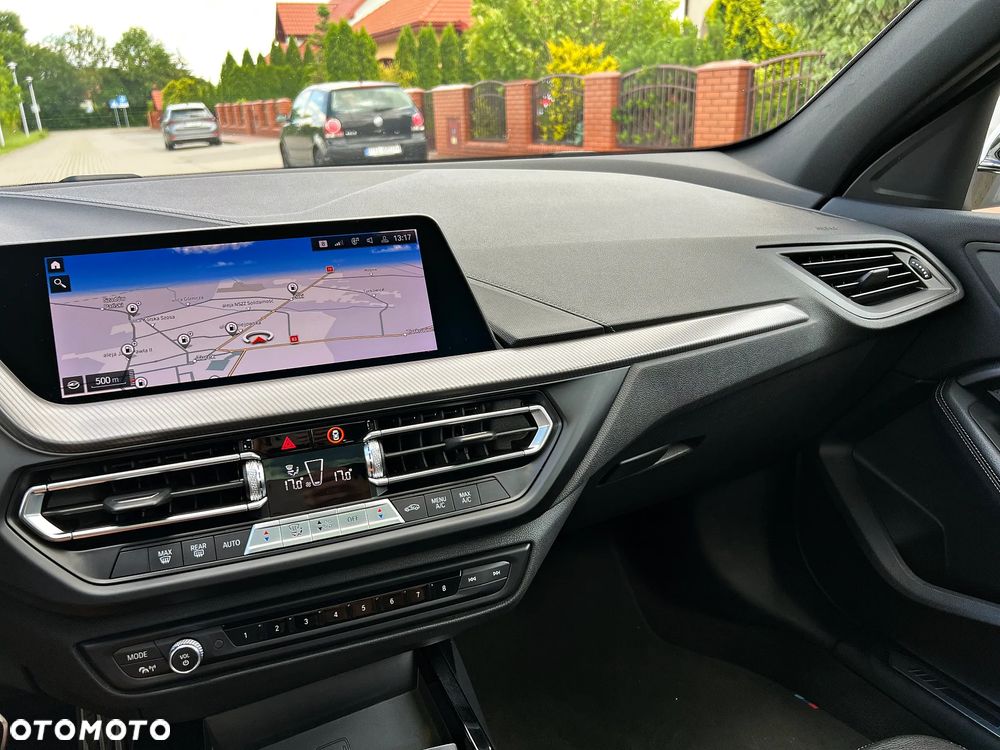 BMW Seria 1 118d M Sport Shadow - 16