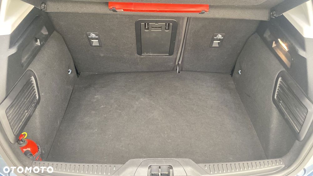 Ford Focus 1.0 EcoBoost mHEV Titanium X - 13