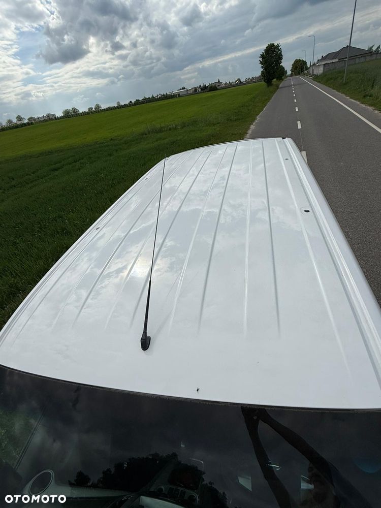 Nissan NV200 Combi 7os - 27