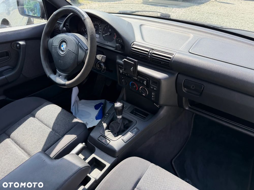 BMW Seria 3 - 33